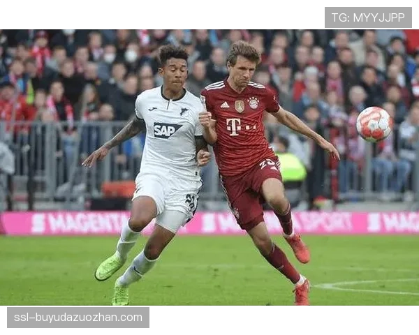 奥格斯堡1-1战平云达不莱梅，杜克施点射扳平